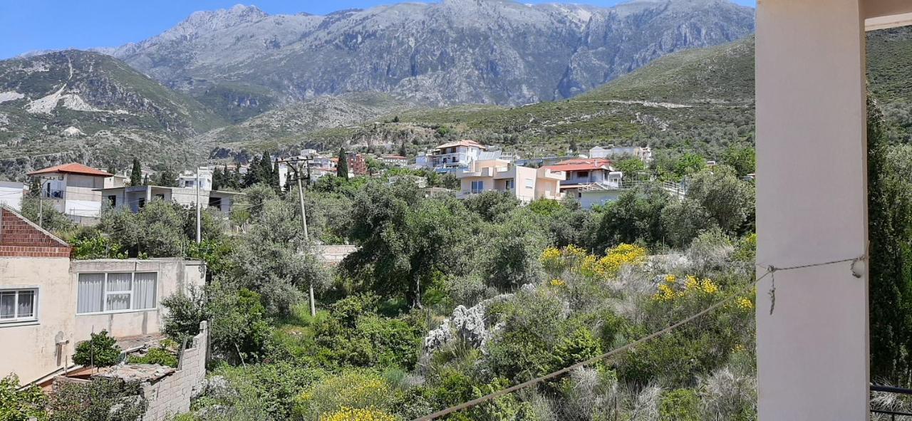 Guesthouse Cathrine Dhermi Exterior photo