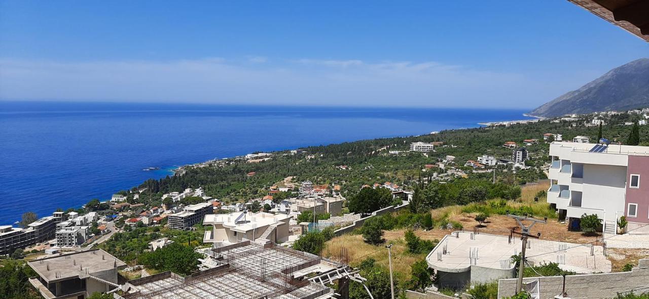 Guesthouse Cathrine Dhermi Exterior photo